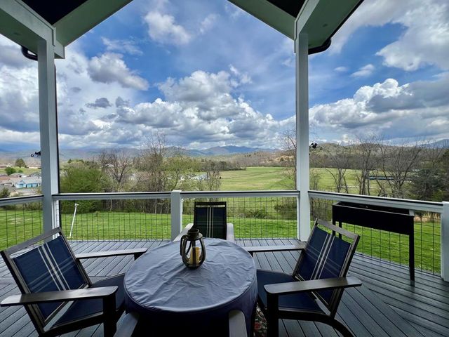 101 Mill Street, Hayesville, NC 28904