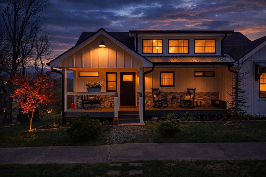 101 Mill Street, Hayesville, NC 28904