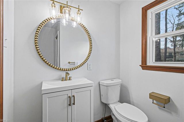 91 Wendfield CIR, Newport News, VA 23601