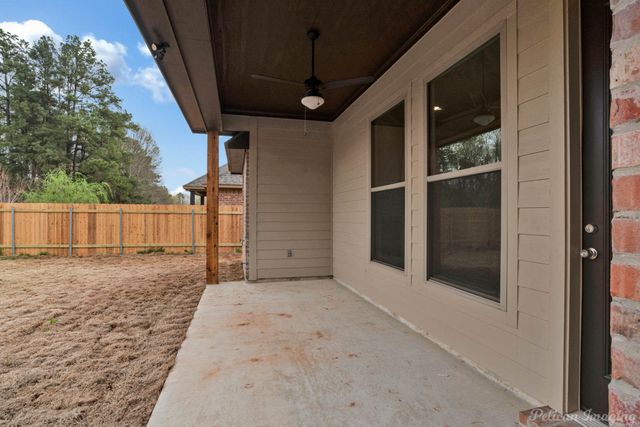 524 Dogwood South Lane, Haughton, LA 71037