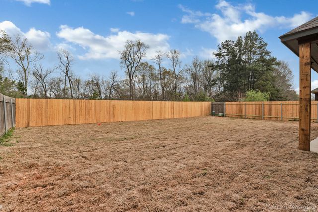 524 Dogwood South Lane, Haughton, LA 71037