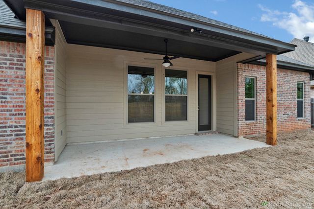 524 Dogwood South Lane, Haughton, LA 71037