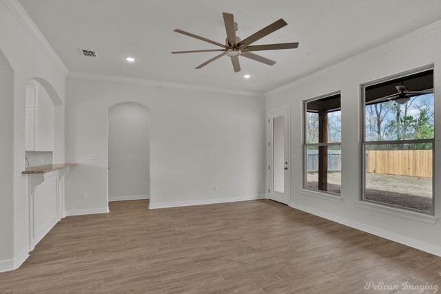 524 Dogwood South Lane, Haughton, LA 71037