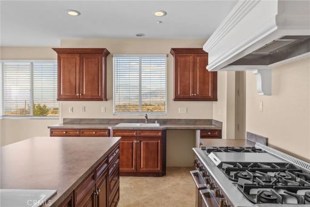 820 Panorama Point, Redlands, CA 92373