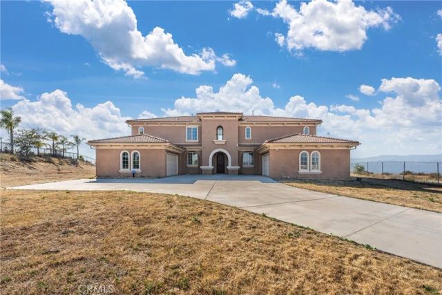 820 Panorama Point, Redlands, CA 92373