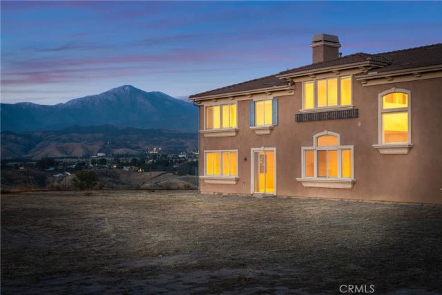 820 Panorama Point, Redlands, CA 92373