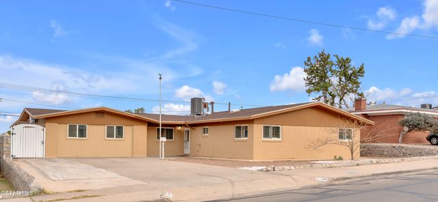 8708 MAGNETIC Street, El Paso, TX 79904