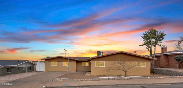 8708 MAGNETIC Street, El Paso, TX 79904