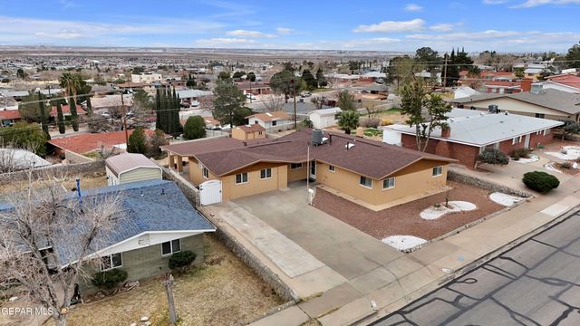 8708 MAGNETIC Street, El Paso, TX 79904