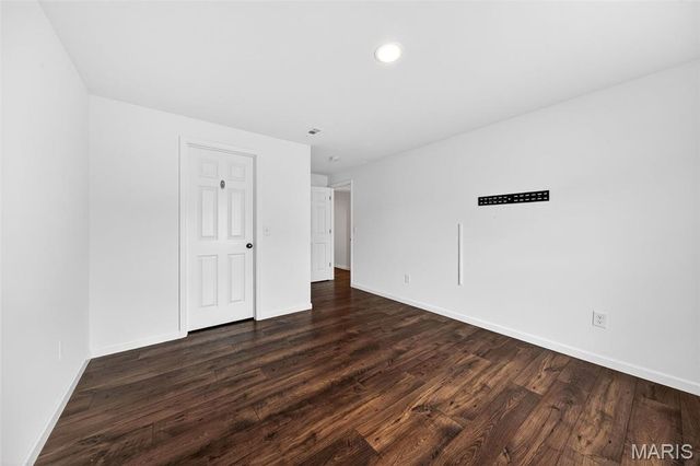 642 Wilmer Meadow Drive, Wentzville, MO 63385