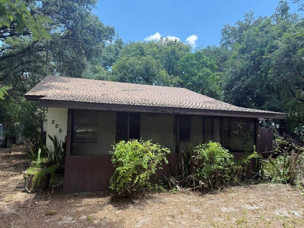 205 TOWER ROAD, Lakeland, FL 33809