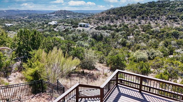 6460 Preakness Pass, Bulverde, TX 78163