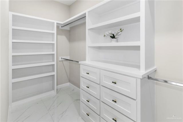 1200 E Boxwood Avenue, San Juan, TX 78589