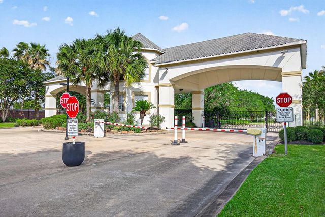 2315 Vinemead Court, Katy, TX 77450