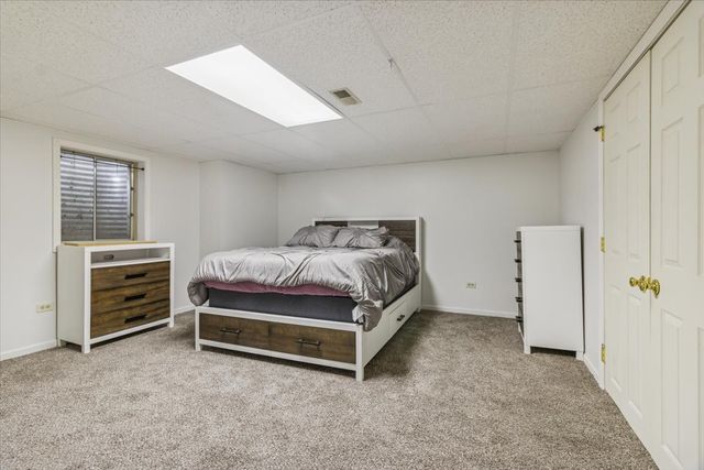 417 River Bluff Circle, Naperville, IL 60540