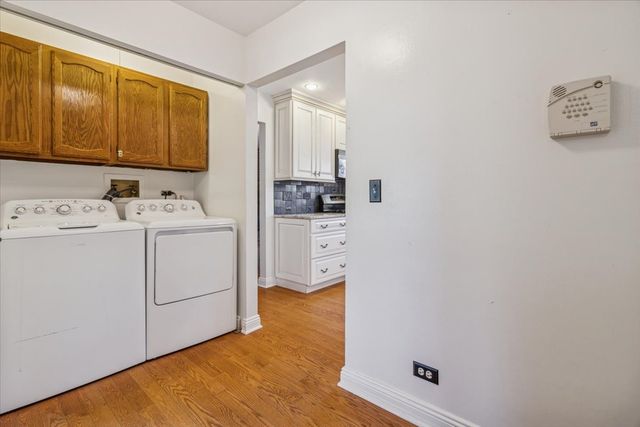 417 River Bluff Circle, Naperville, IL 60540