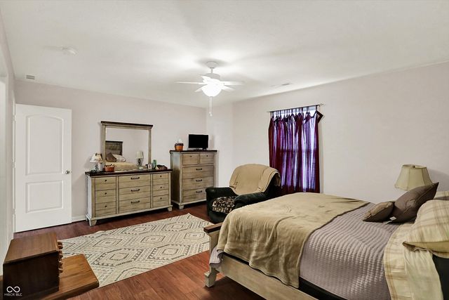 6431 Emerald Springs Drive, Indianapolis, IN 46221