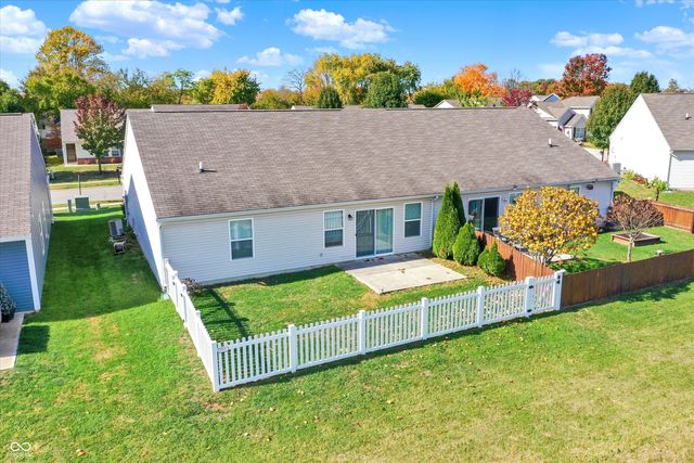 6431 Emerald Springs Drive, Indianapolis, IN 46221