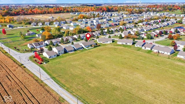 6431 Emerald Springs Drive, Indianapolis, IN 46221