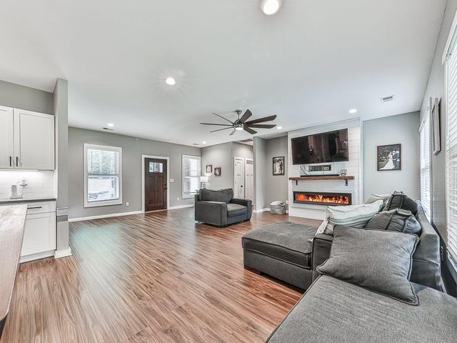 144 Brookwood Drive, Canton, GA 30114