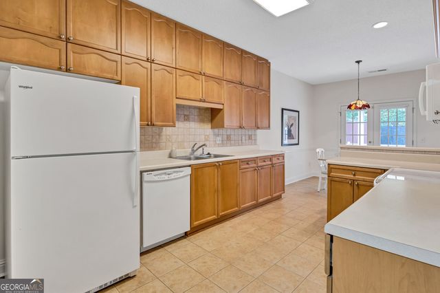 2585 Rosehill Circle, Lithia Springs, GA 30122