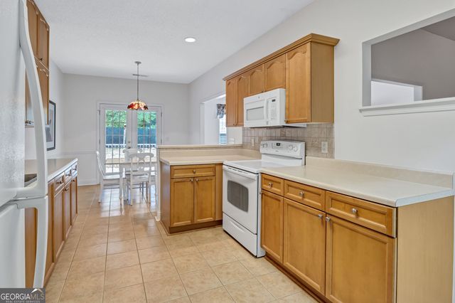 2585 Rosehill Circle, Lithia Springs, GA 30122