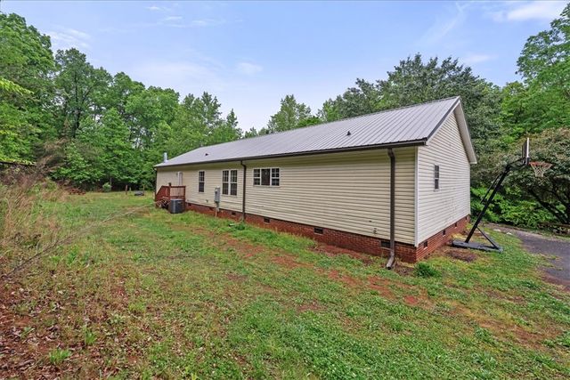 176 Bryant Lane, Pickens, SC 29671