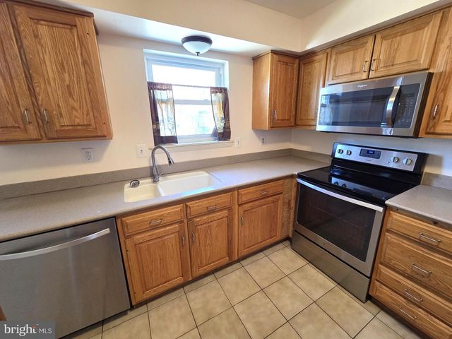 55 RICKMAR LN, Malvern, PA 19355