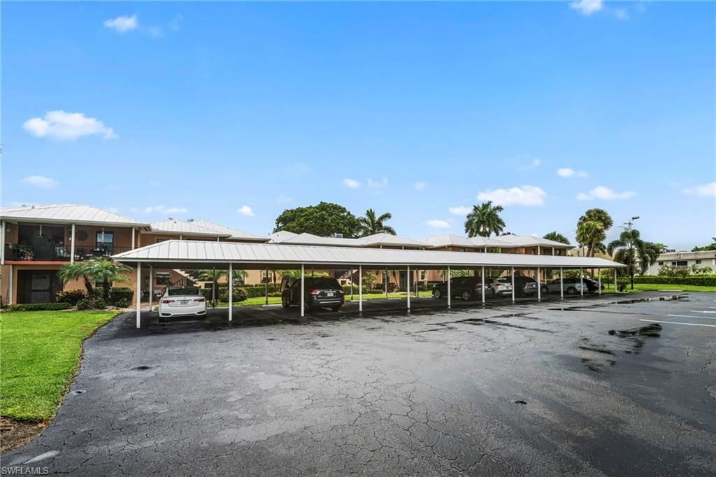 195 Cypress WAY E 8, NAPLES, FL 34110 — photo 5