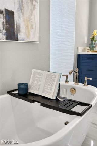 5739 Rose Garden RD, Cape Coral, FL 33914