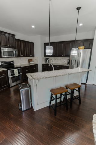 1055 Sierra Gorda Dr, Gallatin, TN 37066