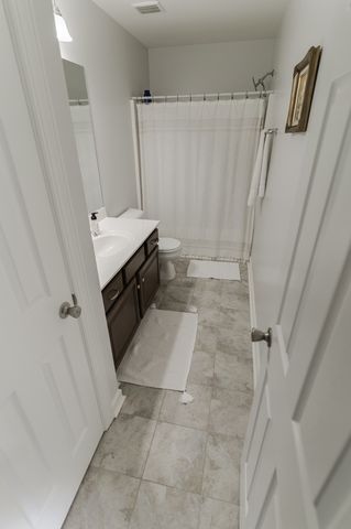 1055 Sierra Gorda Dr, Gallatin, TN 37066