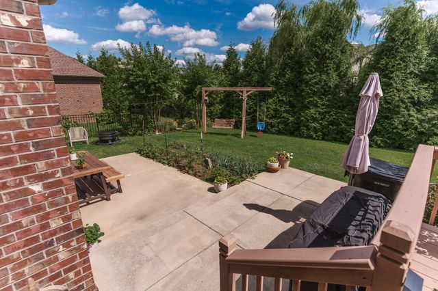 1055 Sierra Gorda Dr, Gallatin, TN 37066
