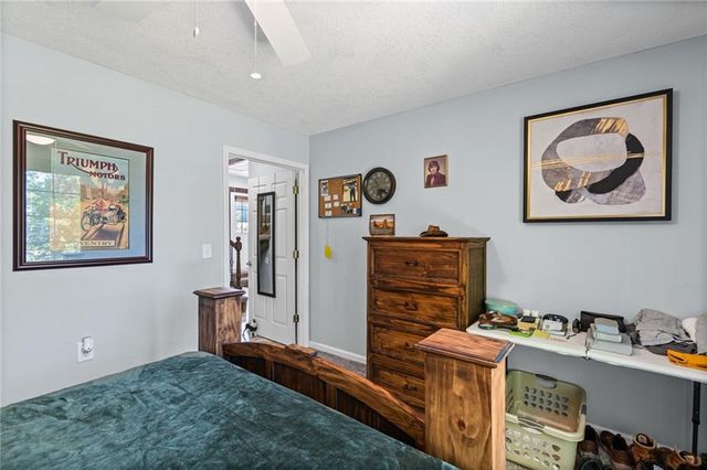 10057 Otter Road, Clinton, MO 64735