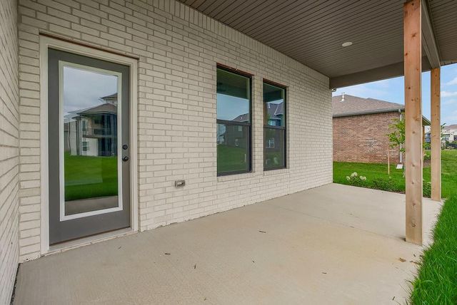 16683 S Allman Road, Olathe, KS 66062