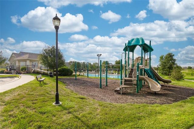 16683 S Allman Road, Olathe, KS 66062