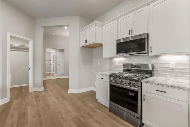 16683 S Allman Road, Olathe, KS 66062