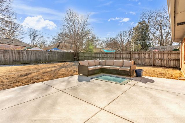 4949 WELCHSHIRE AVE, Memphis, TN 38117