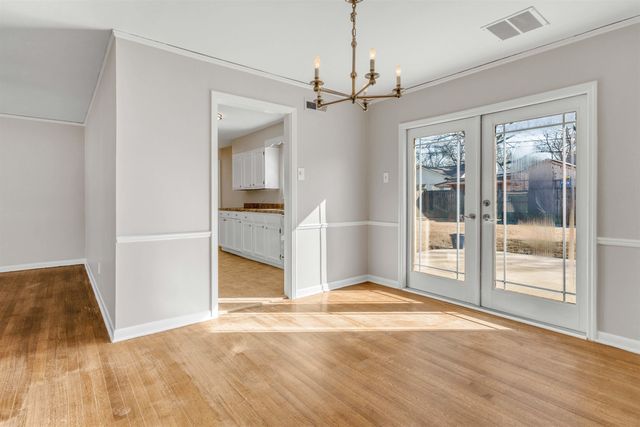 4949 WELCHSHIRE AVE, Memphis, TN 38117