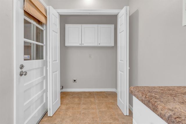 4949 WELCHSHIRE AVE, Memphis, TN 38117