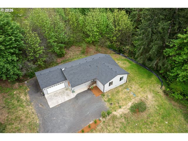 415 MCKEE Rd, Castle Rock, WA 98611