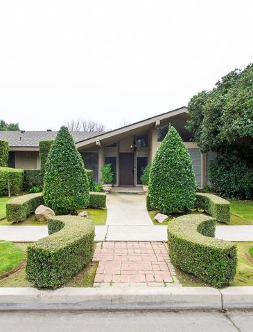 3027 W San Madele Avenue, Fresno, CA 93711