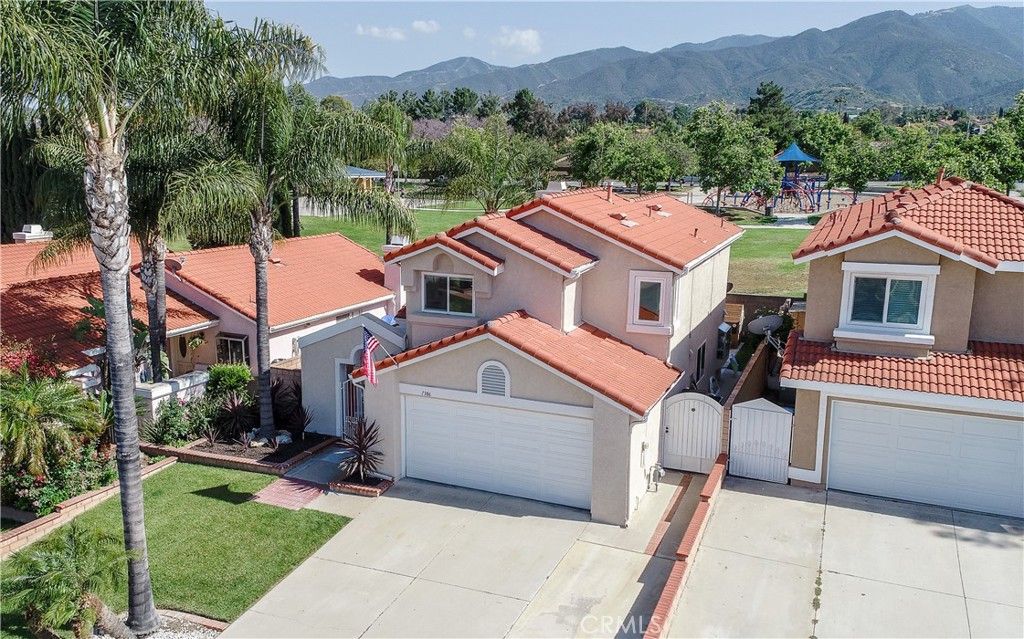 Image 32 of property listing at 1386 Fairmont Drive, Corona, CA 92882