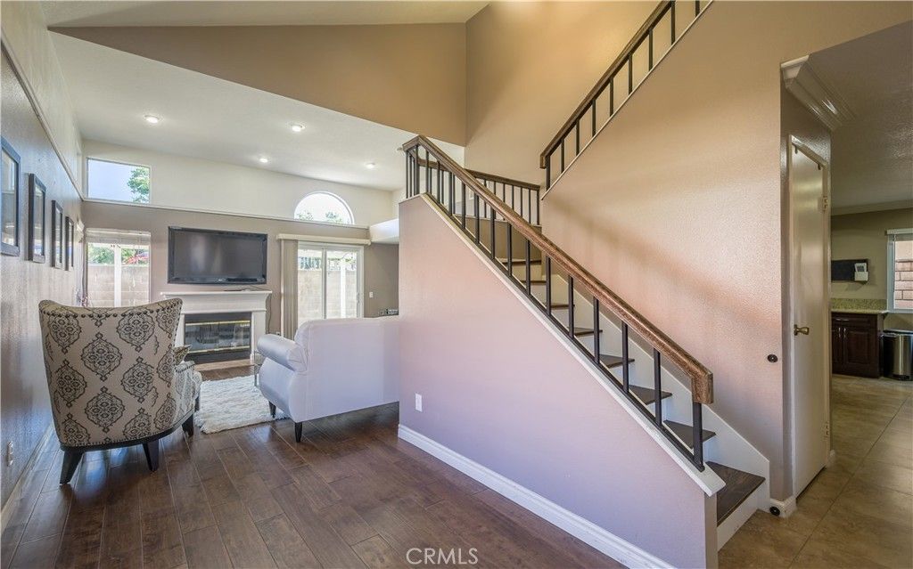 Image 7 of property listing at 1386 Fairmont Drive, Corona, CA 92882