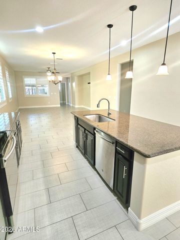 140 E BERNIE Lane, Gilbert, AZ 85295