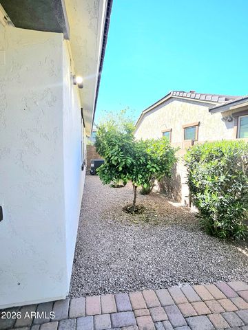 140 E BERNIE Lane, Gilbert, AZ 85295