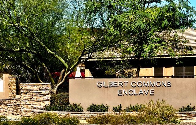 140 E BERNIE Lane, Gilbert, AZ 85295