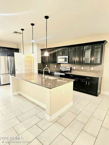 140 E BERNIE Lane, Gilbert, AZ 85295