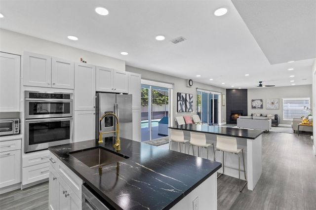 224 HAMMOCK DUNES PLACE, Orlando, FL 32828