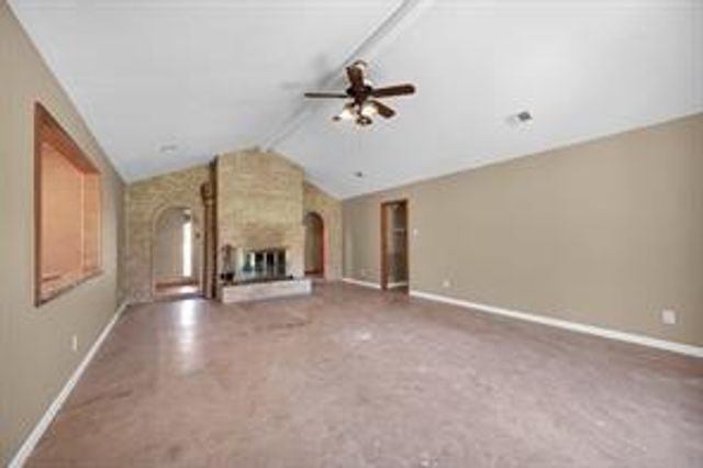 10235 White Rock Road, Conroe, TX 77306